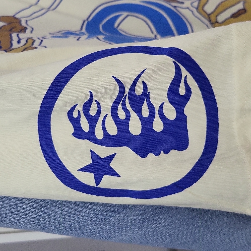 Cream and Blue Hellstar Graphic T-Shirt - Picture 3 of 3